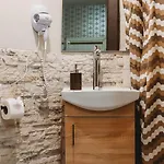 Appartement Old Town Private Room, Shared Bath - D *
