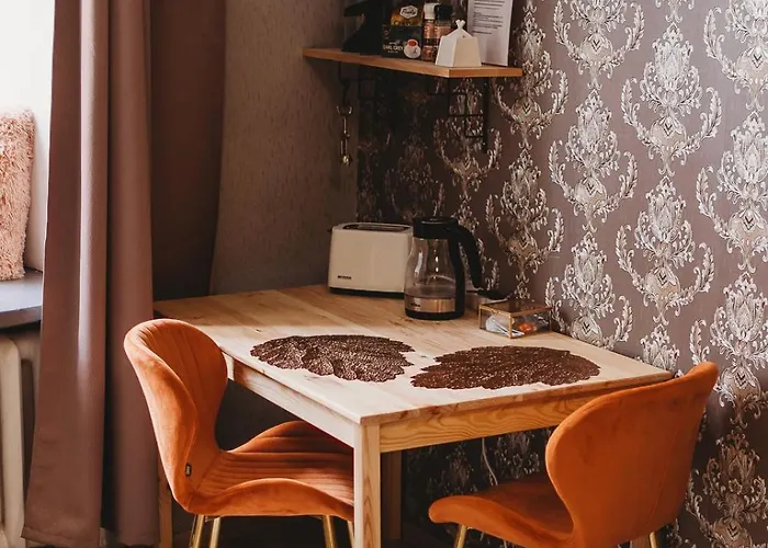 Old Town Private Room, Shared Bath - D * 塔林