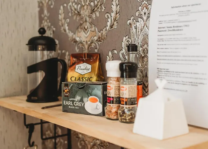 Old Town Private Room, Shared Bath - D Tallinn