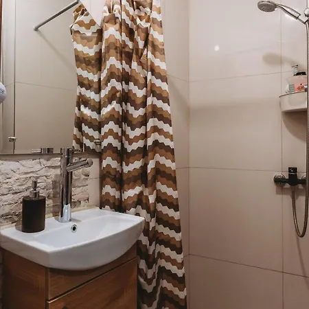 Old Town Private Room, Shared Bath - D * Reval